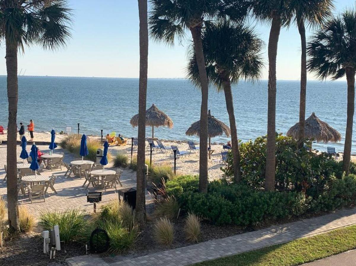 Bay Views From Your Balcony Beach Resort Тампа Екстер'єр фото